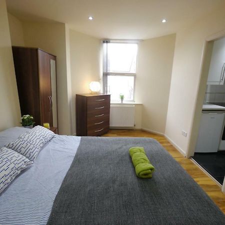 Accommodation London Exterior photo